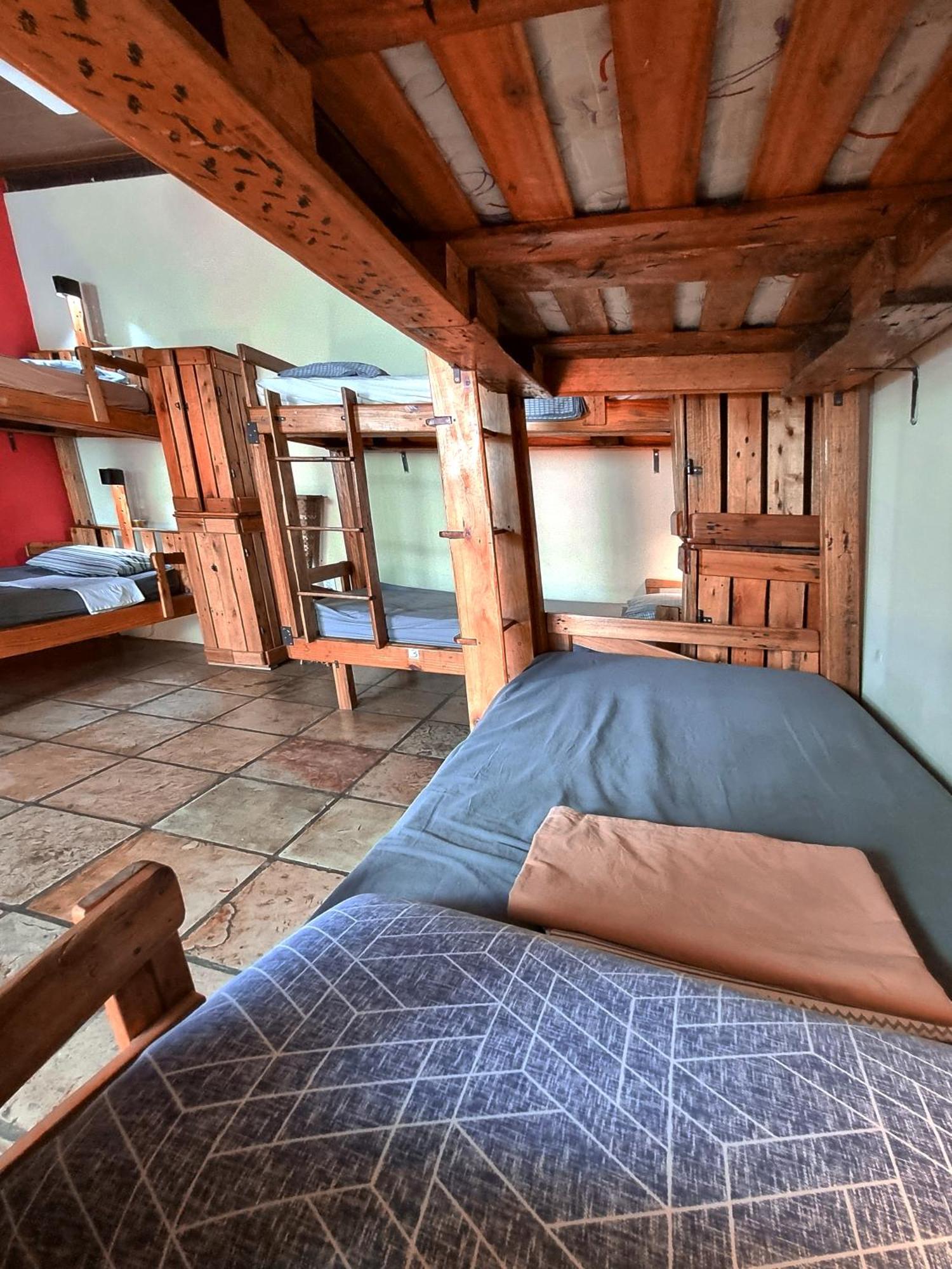 Chapada Backpackers Hostel Agencia レンソイス エクステリア 写真